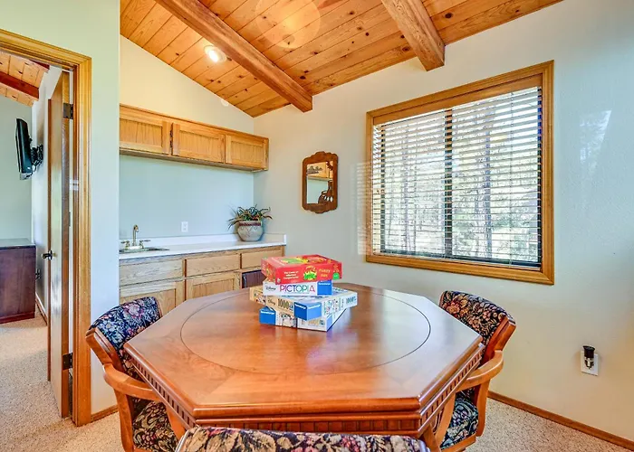 Furnished Deck + Forest Views: Retreat! *